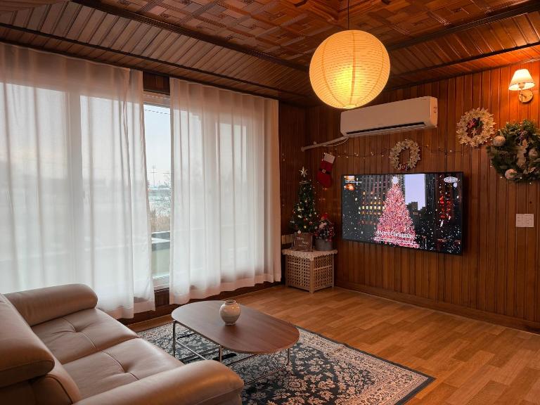 Slow Stay, Camp Humphreys - B&B Paengseong