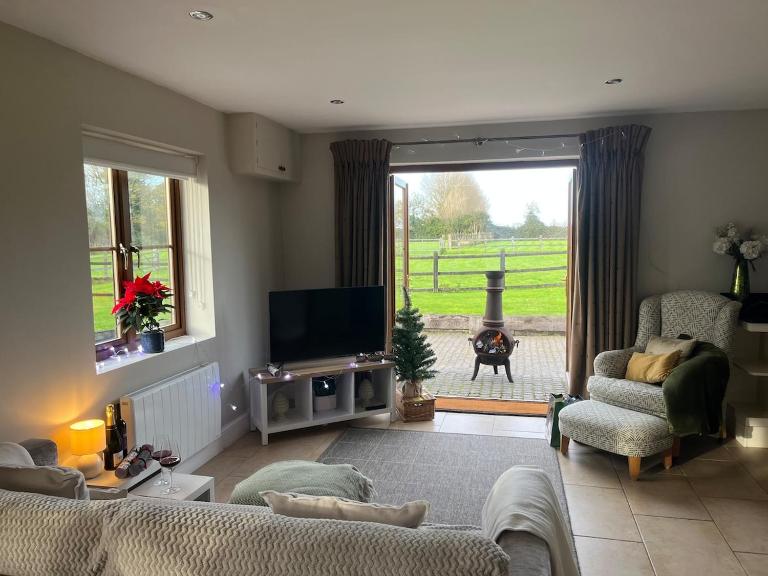 Cottage nestled in the heart of a stunning Suffolk Village - B&B Chediston
