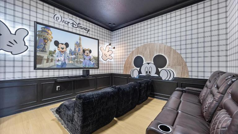 Upstay Newly Renovated Family Retreat Home Near Epic Universe - B&B Orlando