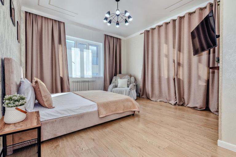 1-комнатная с видом на город на Абая 10, ЖК Столичный-2 - Ferienwohnung Astana