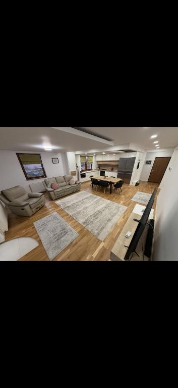 Cozy Central Apartment 2 - Chambres d'hôtes Sighetu Marmaţiei