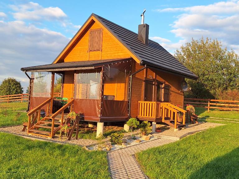 Domek całoroczny Hanka 32 - jacuzzi, sauna, altana i grill - Chambres d'hôtes Lipinki