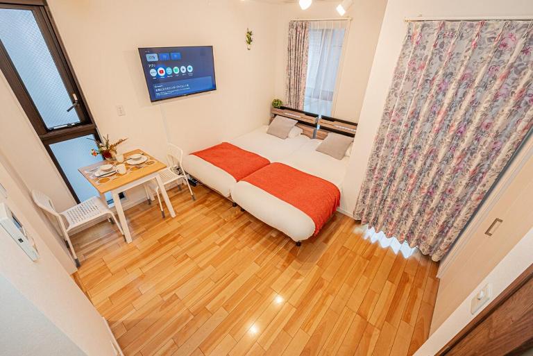 Skytree Stay Home, a 4-minute walk from Oshiage Station, a private house with an elevator - B&B Tokyo