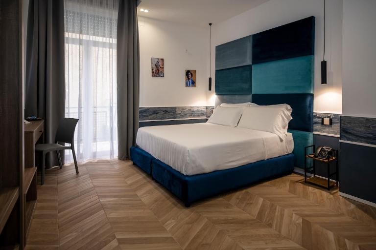 Hotiday Napoli Maradona - B&B Napoli