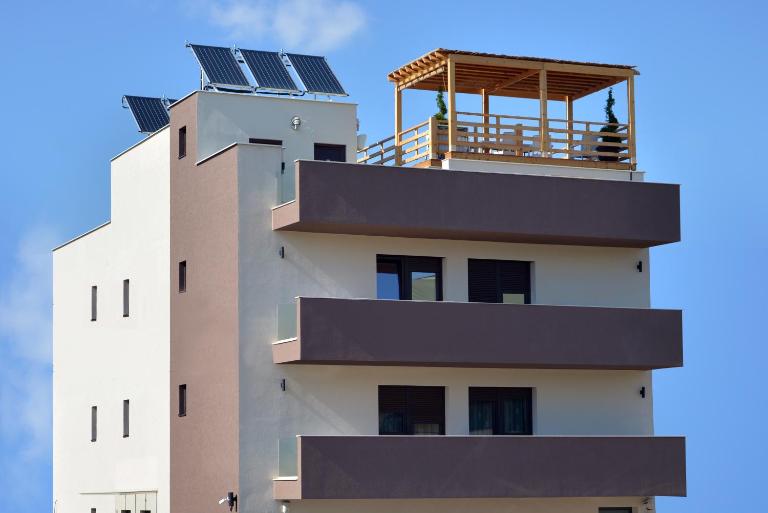 Lotos Rooms Nis Free Parking - B&B Niš