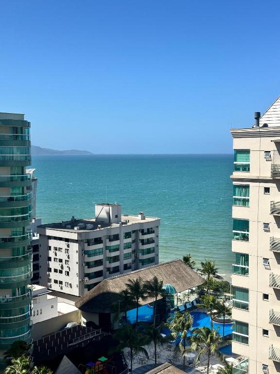 Cobertura Vista Mar-Premium na Meia Praia-12ºandar - Ferienwohnung Itapema