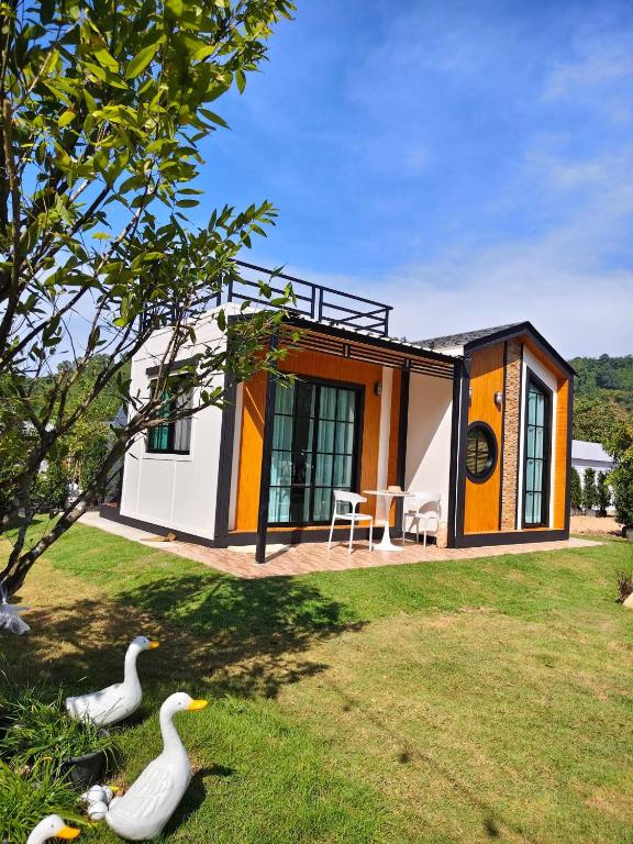Lhong Luk Khao Camping - B&B Ban Khlong Kradon