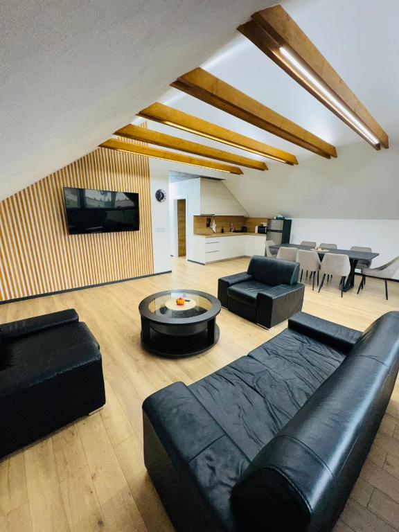 Szekely Apartman - B&B Ciumani