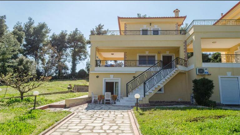 Xenius Zeus Sea View Maisonette in Glarokamvos I - Bed and Breakfast Mouschiádes