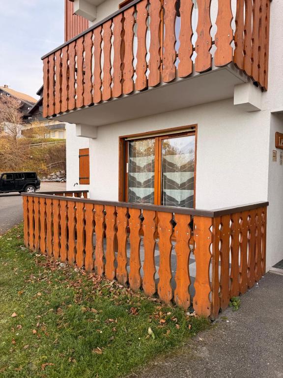 apptT2 station ski familiale - B&B Thuellin