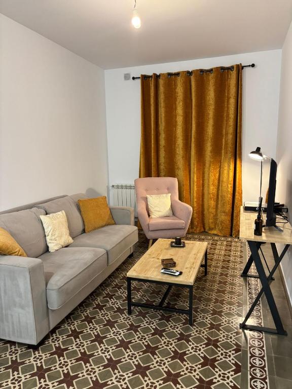 Apartamento turístico El Aljibe - B&B Cáceres