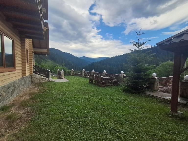 FAMILY еко номери та будинки - B&B Yablunytsia