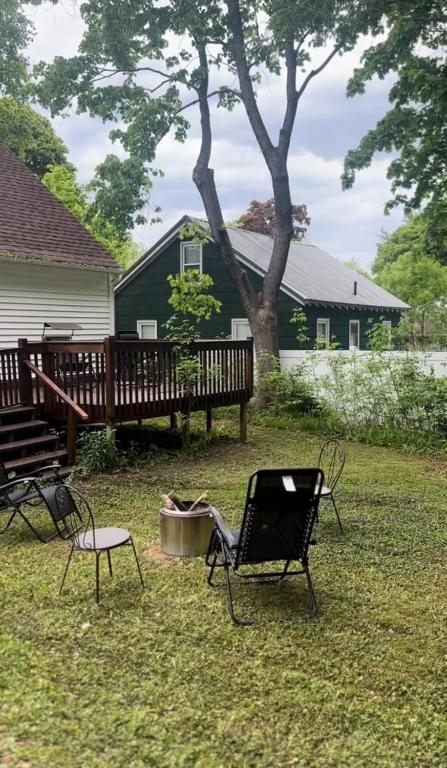 Cozy home in Bangor Maine - Bed and Breakfast Bangor