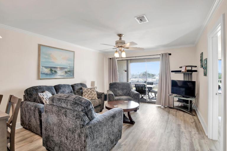 Seaside Beach & Racquet Club 1312 - B&B Orange Beach