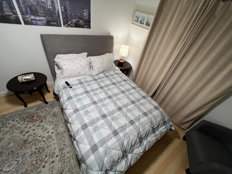 Cozy Escape in the City - B&B Port Coquitlam