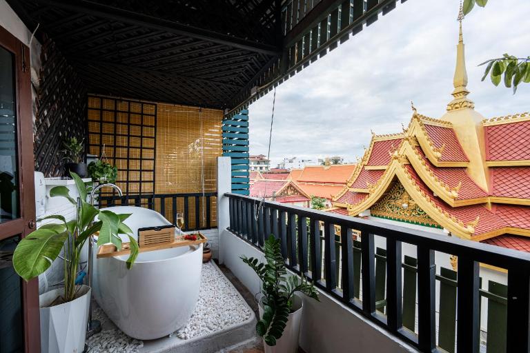 BlueHome Apartment - B&B Vientiane