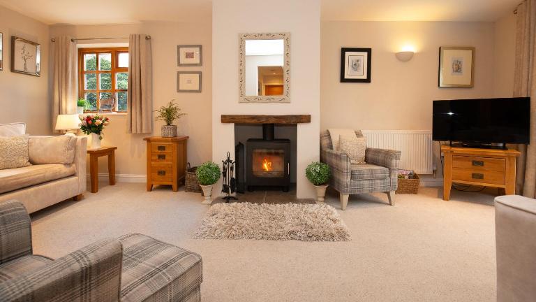 Teagles Cottage in Stow, EV parking - B&B Stow on the Wold