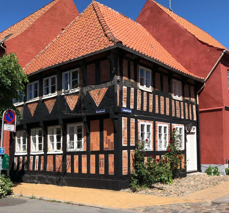 Madam Bundsens Huse - Chambres d'hôtes Assens