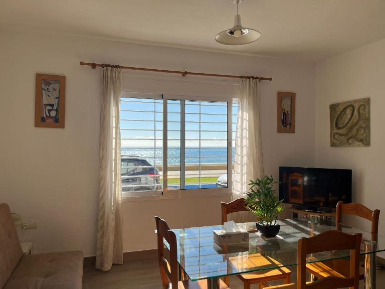 Apartamento frente al mar - Chambres d'hôtes Cala del Moral
