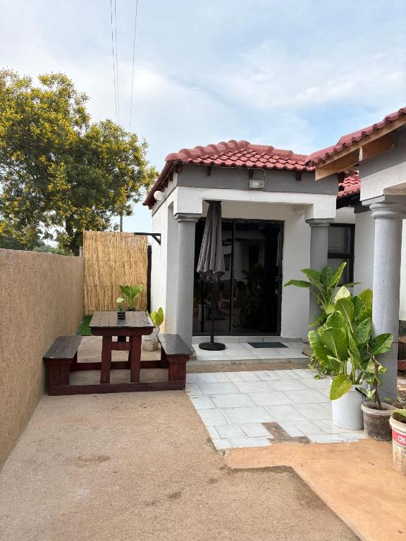 Hlones place - Bed and Breakfast Rustenburg