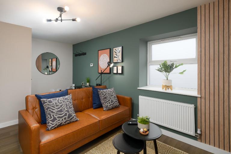 CityPad2 Stylish City Centre 2BR Apartment with Free Parking & WIFI - B&B Cardiff
