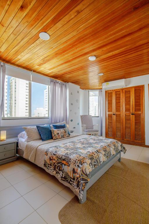 Habitación doble baño privado cerca al mar y bahia - B&B Cartagena