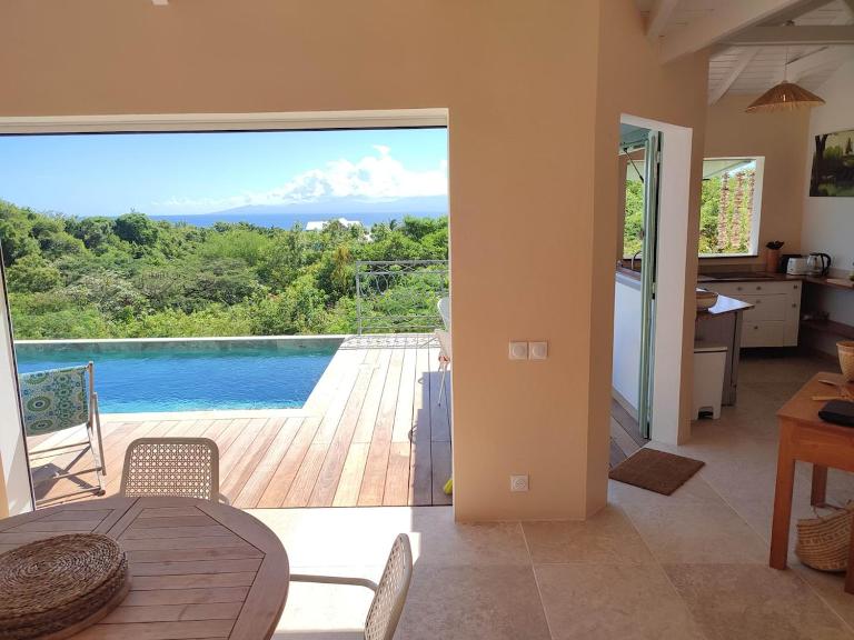 La langouste - Bed and Breakfast Grand-Bourg