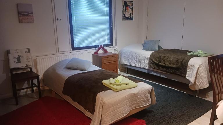 Cozy economy room for 2 persons at the shopping area - B&B Rovaniemi