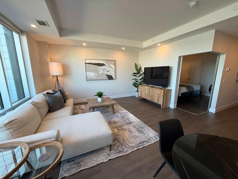 Waterfront penthouse 1 Bedroom with 6 appliances - Chambres d'hôtes Halifax