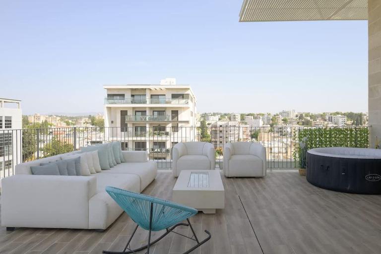 The most special 4-BDR penthouse in the Krayot - Bed and Breakfast Qiryat Ata