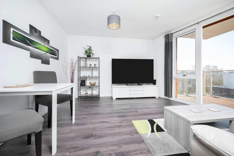 Stunning 2BR flat with balcony - B&B Londra
