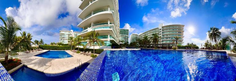 Mar y piscina gigante en el caribe - Ferienwohnung Cartagena