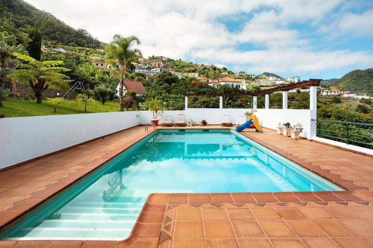 traveller's house PROMO 25 MARÇO - Chambres d'hôtes Machico