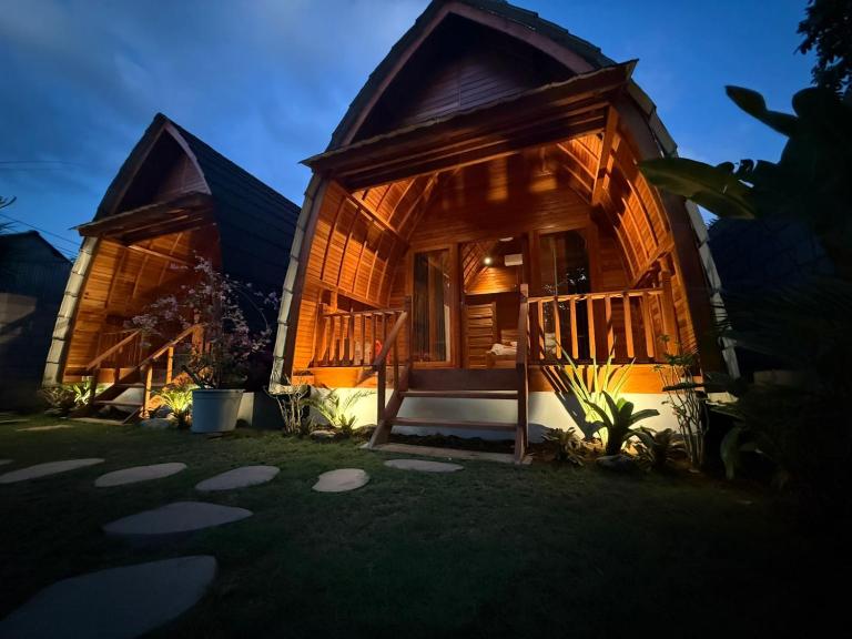 Qchen Cuan Cabin Amed - Chambres d'hôtes Amed