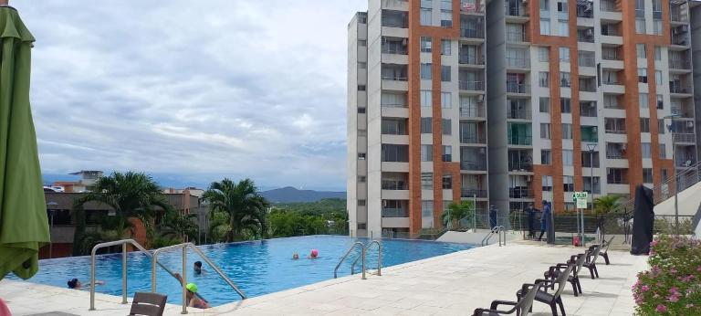Girardot Reservas del Peñon Espectacular Apartamento exclusivo The Guss - Bed and Breakfast Girardot City