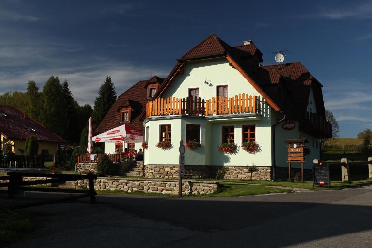 Penzion U Studeného potoka - Ferienwohnung Nové Hutě