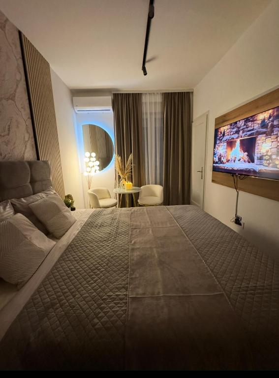 SpaNish FoROOM 2 apartman - B&B Niš