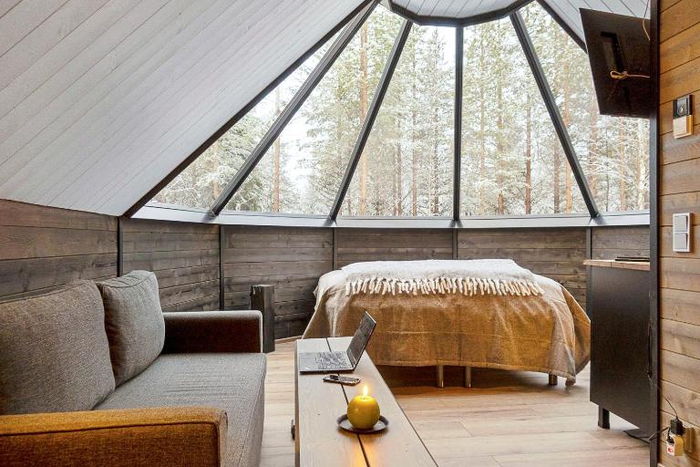Private Aurora Samruam B Glass Roof Igloo - B&B Salla