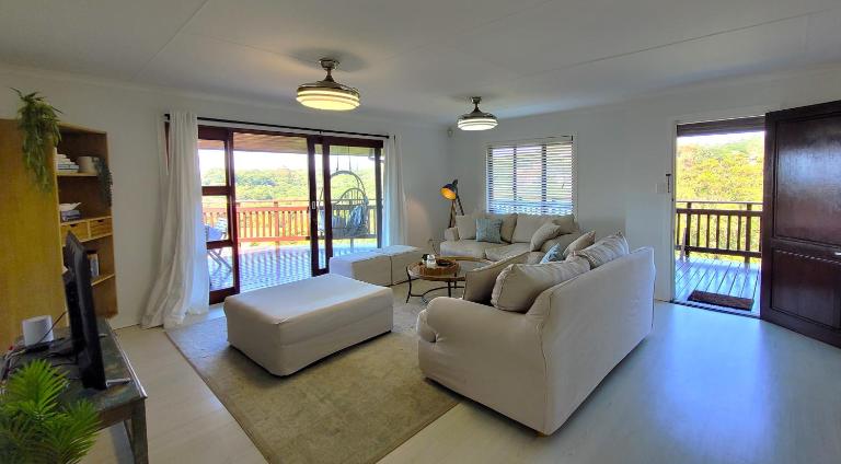 Kingfisher Cottage Exclusive Coastal Retreat Southbroom - B&B Southbroom