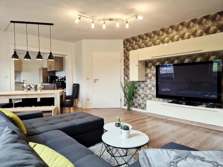 Eifelauszeit - Wohnung Groß - Ferienwohnung Büdesheim