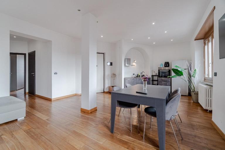 GuestHost - Modern Bright Flat in Turin - B&B Torino