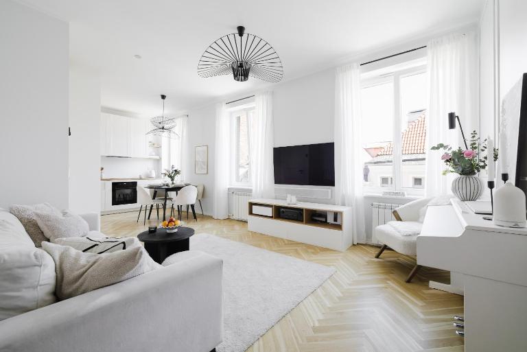 Stylish Apartment with Sauna Old Town, Town Hall Square - B&B Tallinn