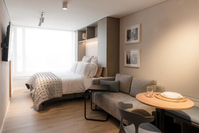 Apartaestudio en la Castellana - B&B Bogotá