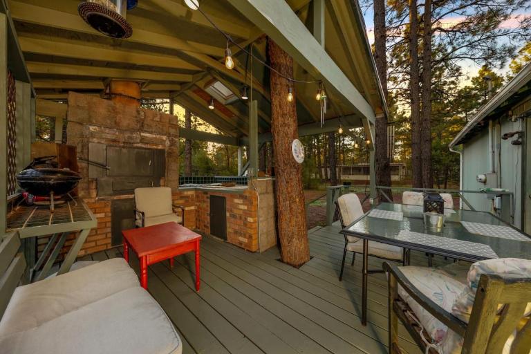 A-Frame, 2 BR 1 BA, Lakes, Fenced, Fireplace - B&B Lake of the Woods