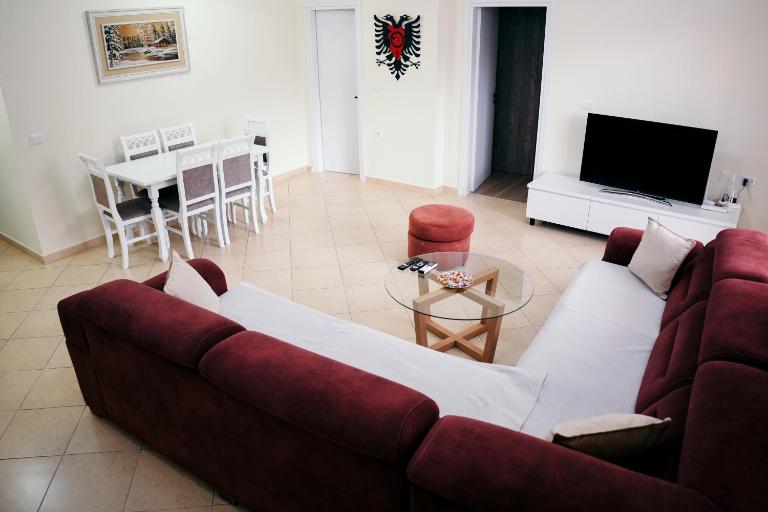 Këraj Apartament - Bed and Breakfast Gjirokastër