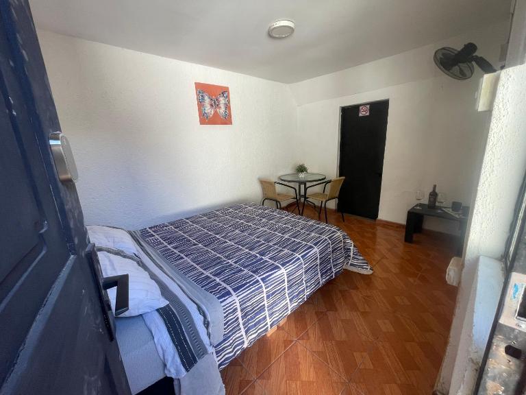 Habitación doble economica con Baño Privado - B&B Curicó