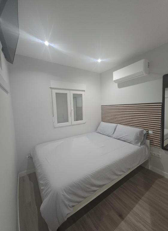 Habitación privada Madrid con baño compartido en Madrid - Chambres d'hôtes Madrid