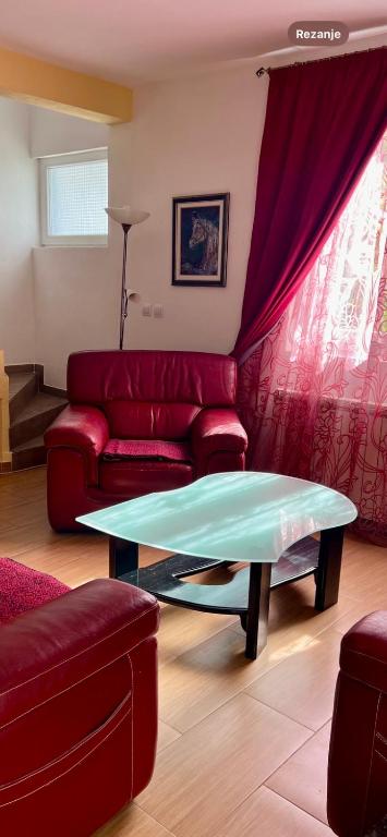 Duplex three-room apartment in Podgorica - B&B Podgorica