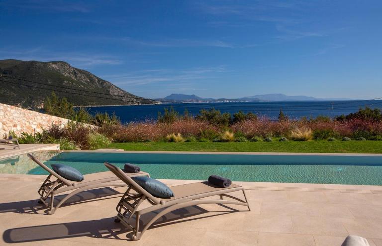 Amber by the sea - B&B Evgiros