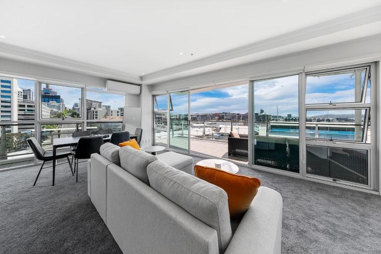 QV Stays Waterfront 2 Bed 2 Bath at Princes Wharf - Ferienwohnung Auckland